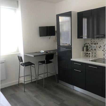 דירות ברסט Yannadal/Studio Cosy Avec Vraie Cuisine A Recouvrance/ Proche Tram/Bus Et Proximite Avec L'Arsenal מראה חיצוני תמונה
