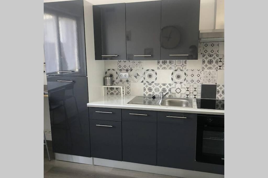 דירות ברסט Yannadal/Studio Cosy Avec Vraie Cuisine A Recouvrance/ Proche Tram/Bus Et Proximite Avec L'Arsenal מראה חיצוני תמונה